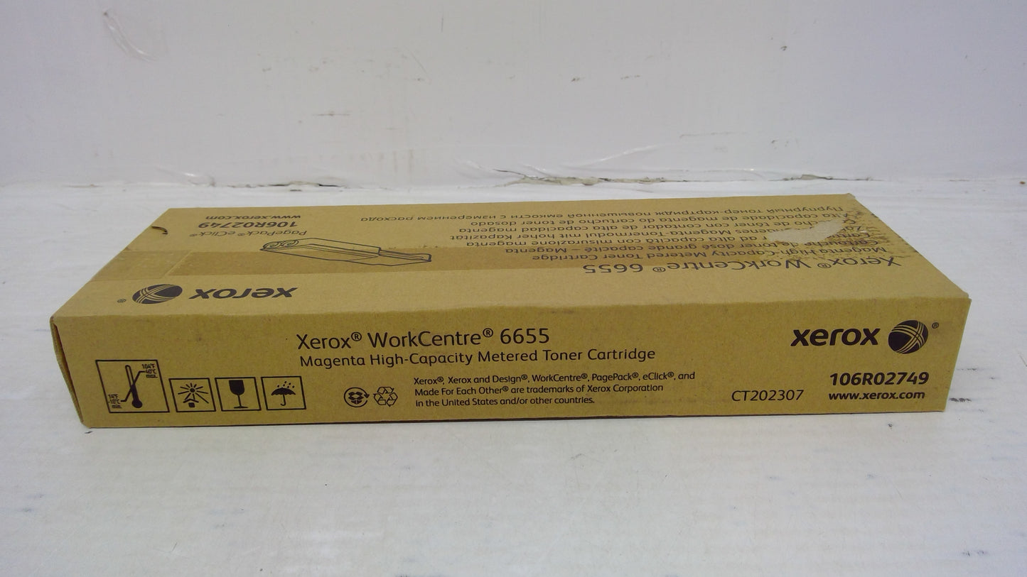 Xerox 106R02749 Magenta Toner Cartridge for WorkCentre 6655 6655i (Metered)
